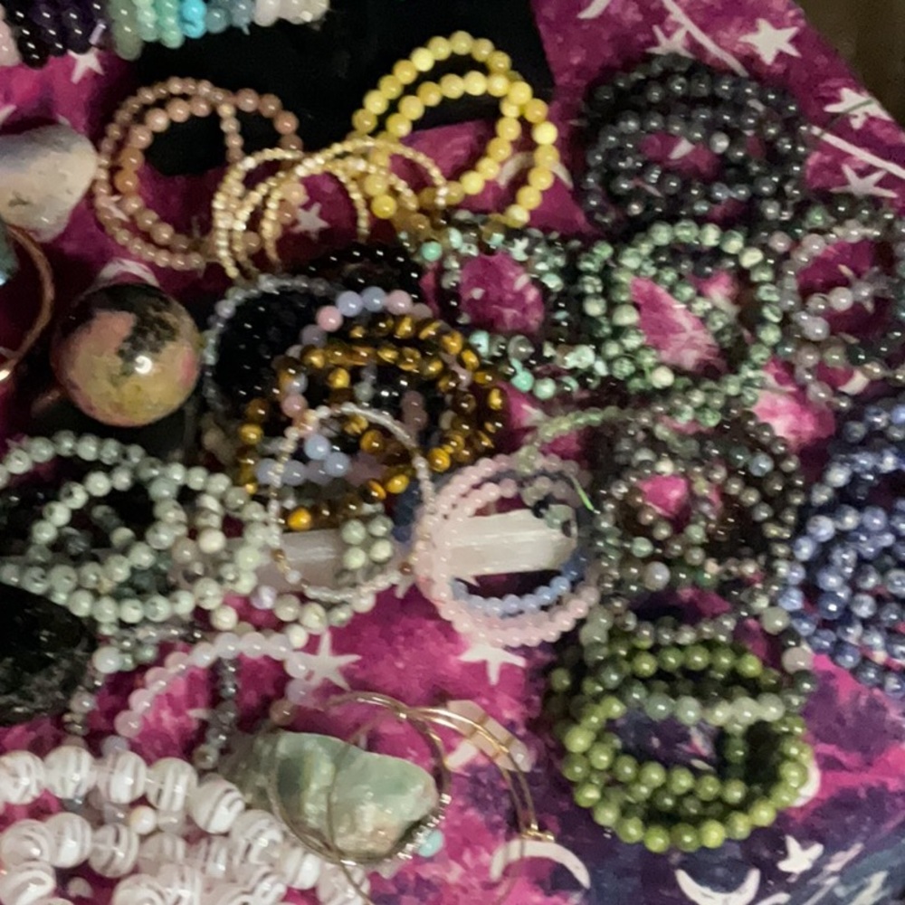 Easter 🐣 Live/Share Show. Natural Crystal AAA + grade bracelets, crystals, etc.